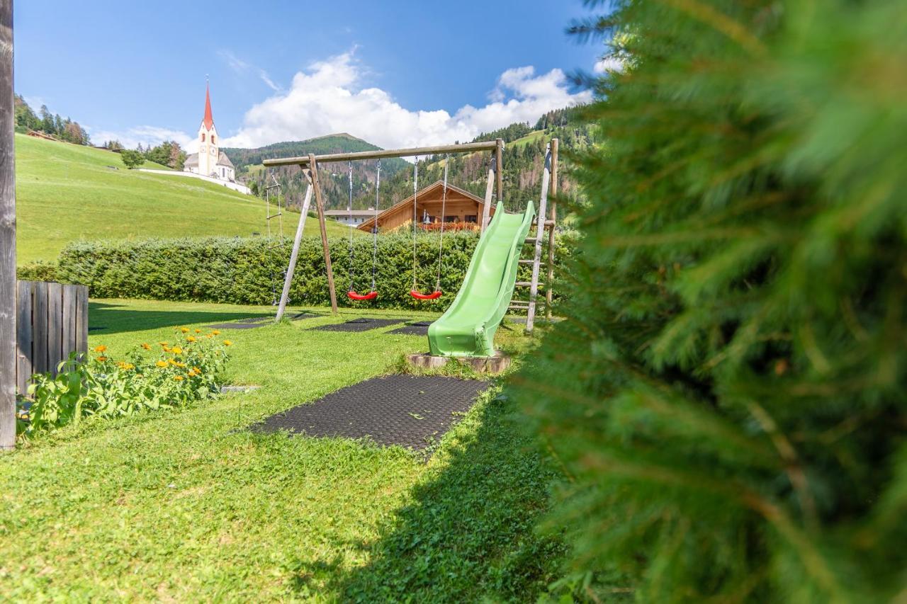 Alpengruss Apartman San Candido Kültér fotó