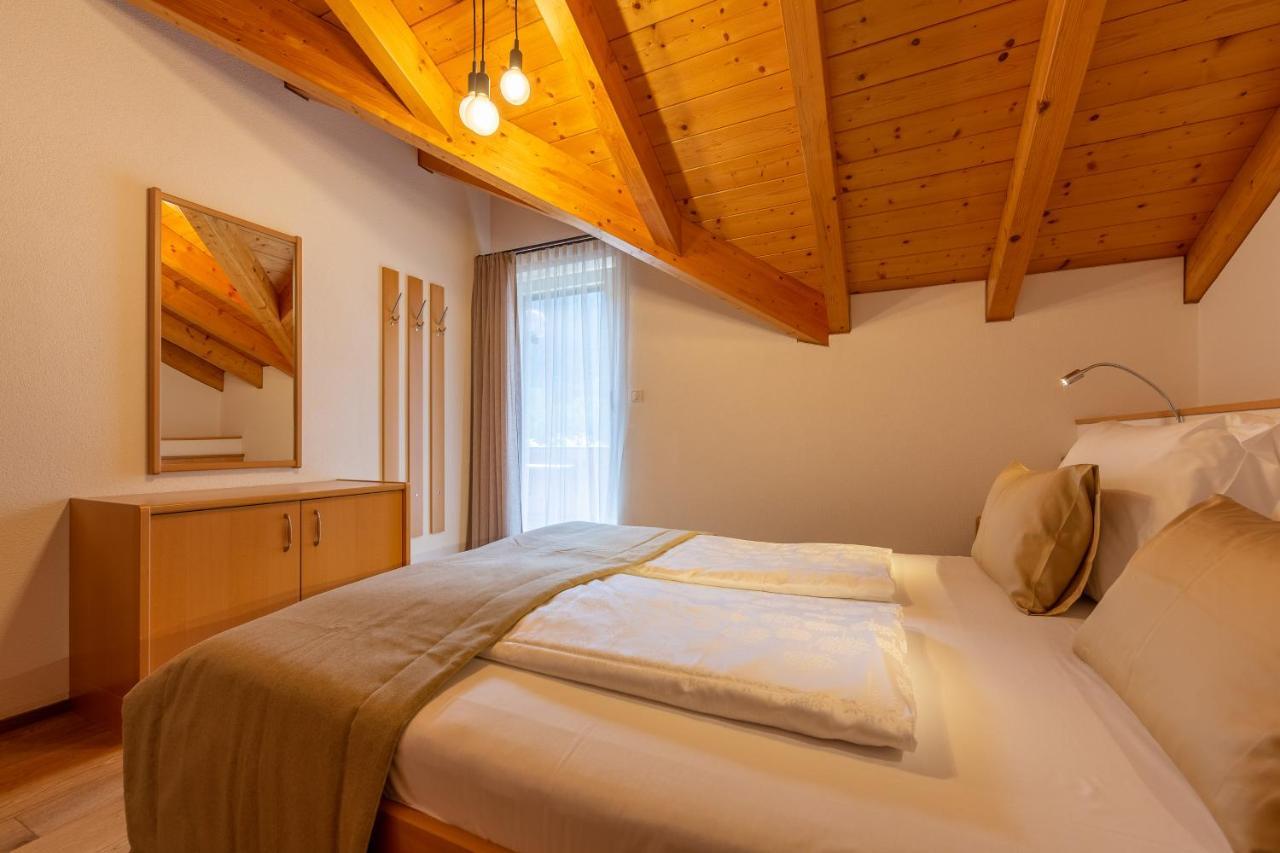 Alpengruss Apartman San Candido Kültér fotó