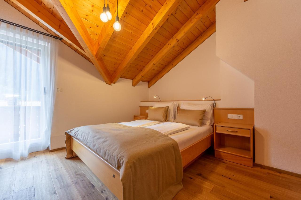 Alpengruss Apartman San Candido Kültér fotó