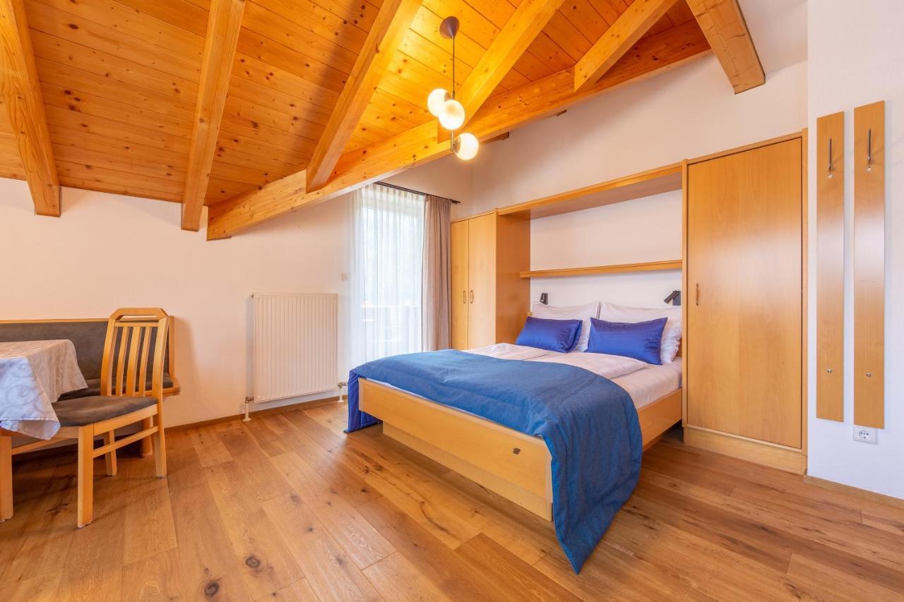 Alpengruss Apartman San Candido Kültér fotó