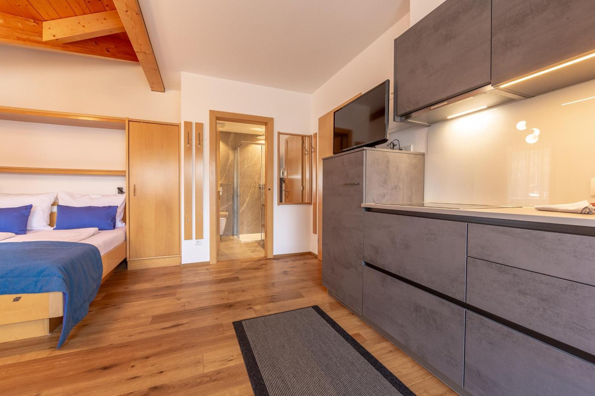 Alpengruss Apartman San Candido Kültér fotó